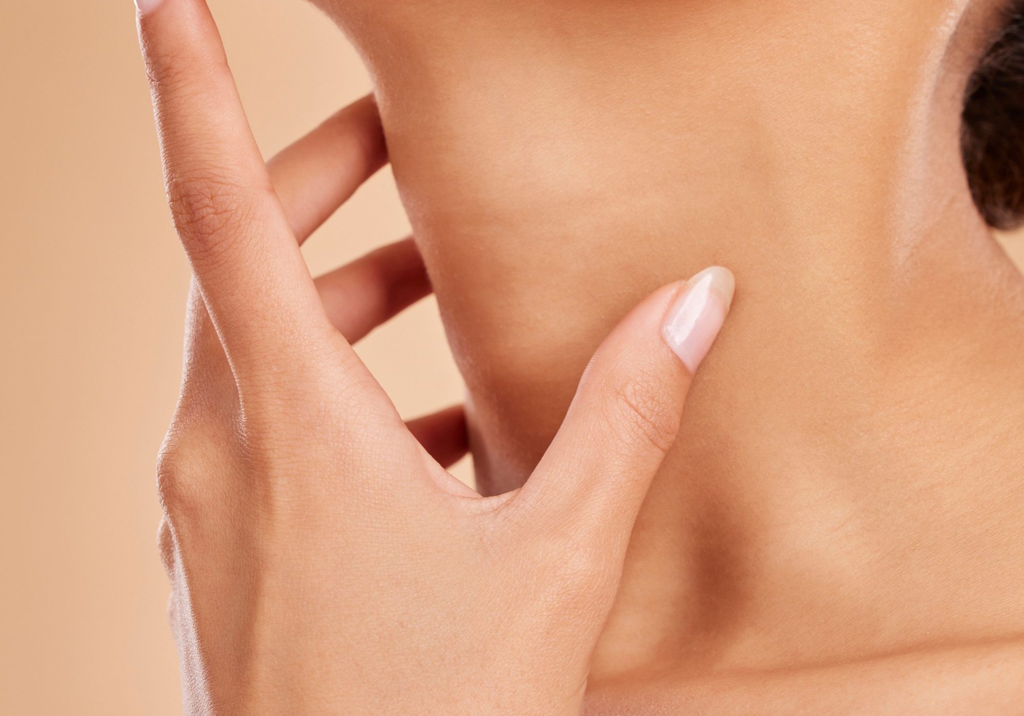 lipodemarcación cervical